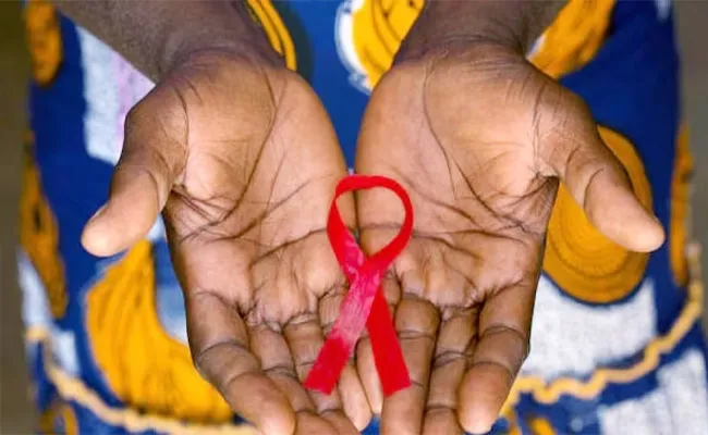 wife family alleges that husband married by hiding hiv aids - Sakshi