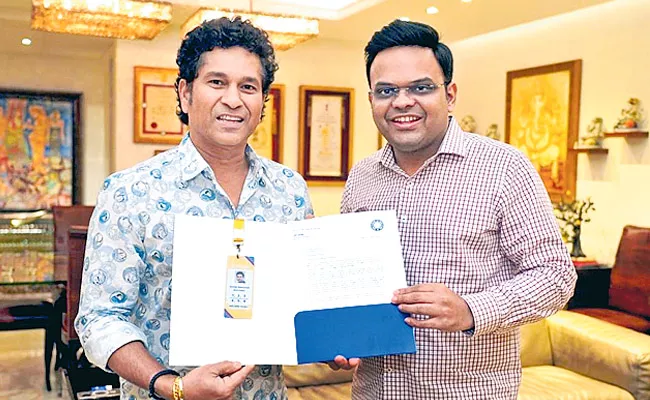 Golden ticket for Sachin - Sakshi