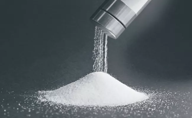 Indians are consuming more salt per day than recommended - Sakshi