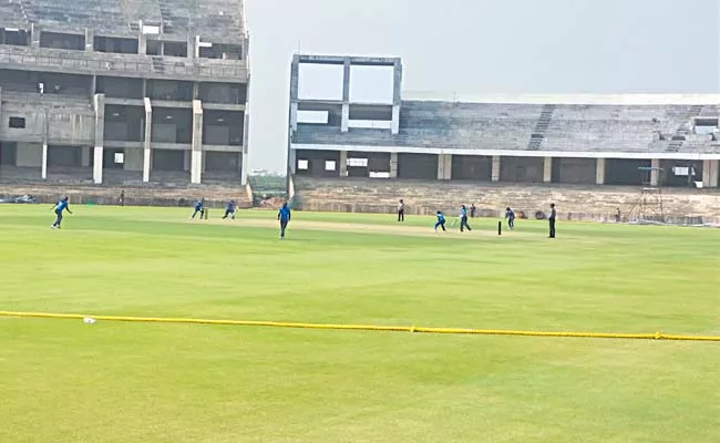 Navuluru International Cricket Stadium is ready - Sakshi