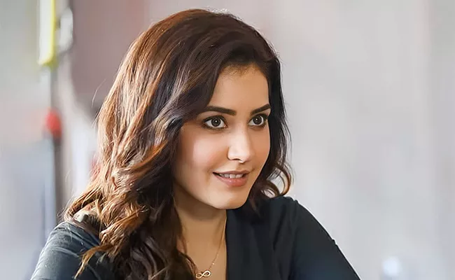 All Coming Days Are Happy Moments, Says Rashi Khanna - Sakshi