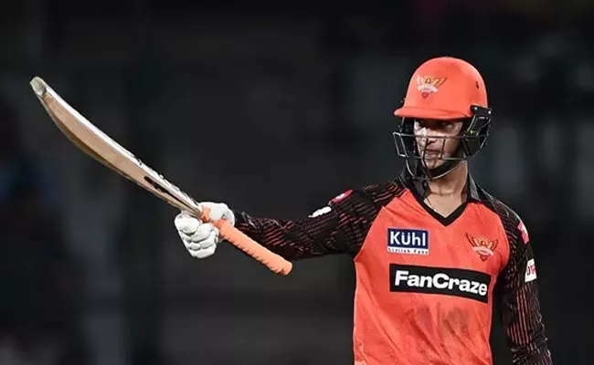 Abhishek Sharma Smashes 42 Ball Hundred Against Andhra Pradesh In SMAT 2023 - Sakshi