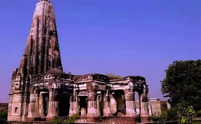 Temple Closed for 72 Years Know what was Seen When it Opened - Sakshi