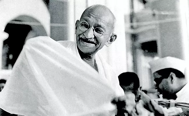 How Gandhi Became Father of Nation - Sakshi