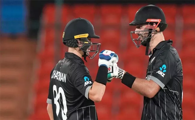 World Cup Warm Up Matches: New Zealand Sends Warning To All The Teams By Scoring Consecutive 300 Plus Scores - Sakshi