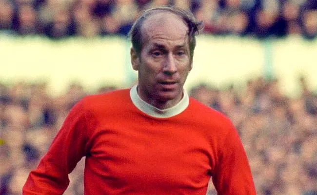 Man United legend and Englands 1966 World Cup hero Sir Bobby Charlton passes away - Sakshi