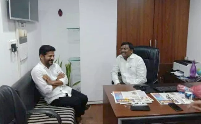 Revanth Reddy Meets Bjp Leader Vivek - Sakshi