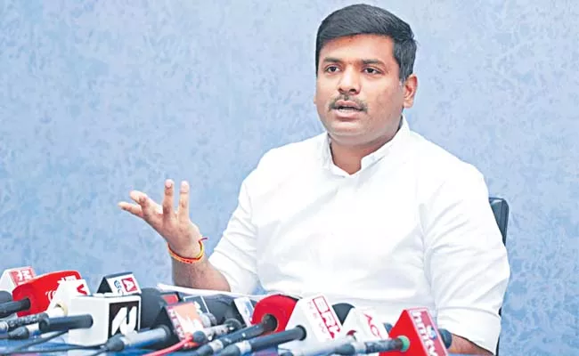 Gudivada Amarnath fires on Lokesh - Sakshi