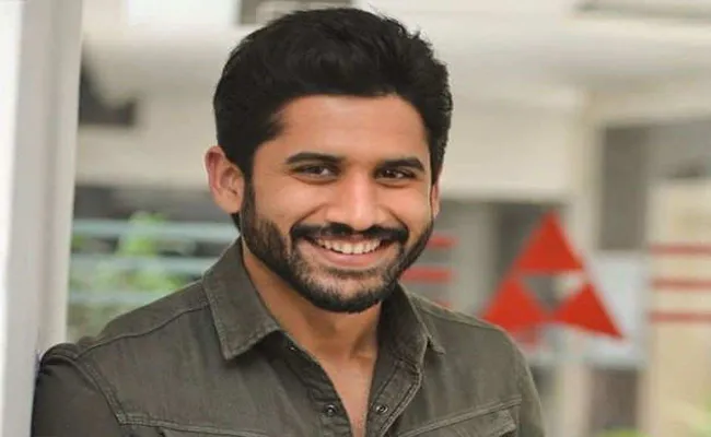 Akkineni Hero Naga Chaitanya Appears At Petrol Bunk In Car Goes Viral - Sakshi