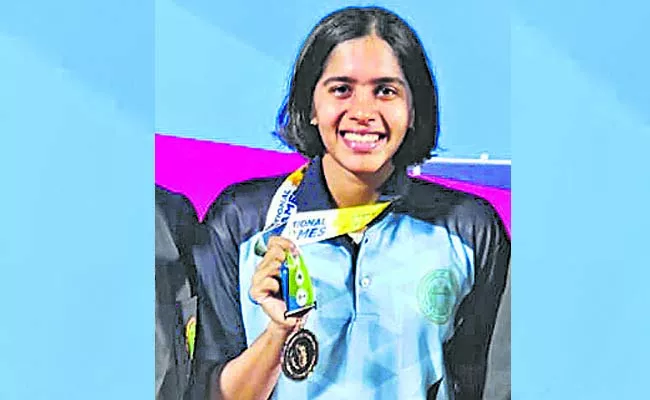 Bronze for Vriti Agarwal - Sakshi