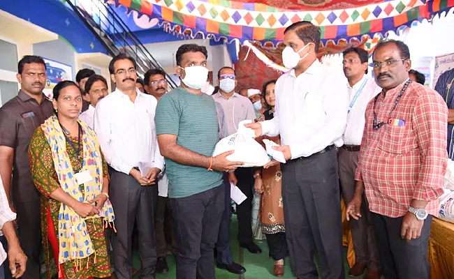 MT Krishna Babu Inspect Jagananna Health Security Camp  - Sakshi