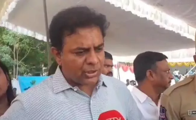 Ktr Reacted On Cm Kcr Health - Sakshi