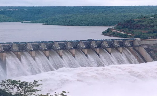 krishna water 811 tmc between ap telangana - Sakshi