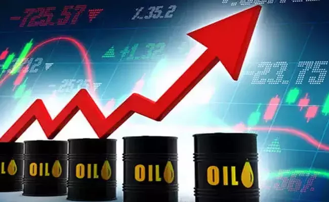 Israel Palestine War Global Oil Prices Soar After Hamas Attack On Israel - Sakshi