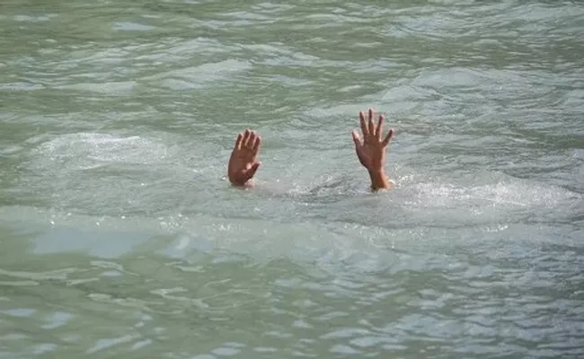 Jivitputrika festival: 22 drown while taking bath during Jivitputrika festival - Sakshi