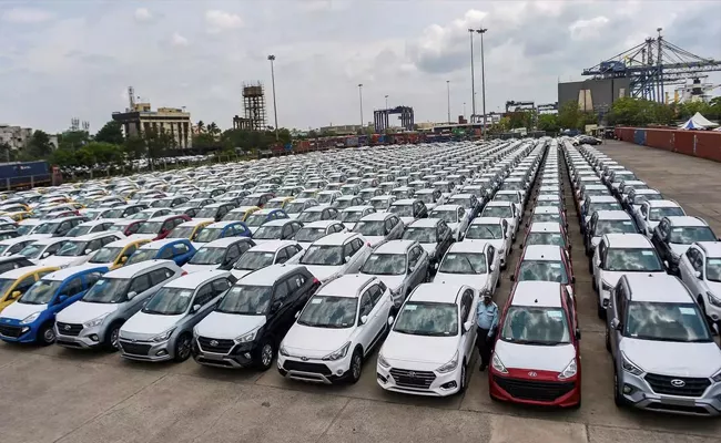 Passenger Vehicle Sales Were 3,89,714 Units In October 2023 - Sakshi