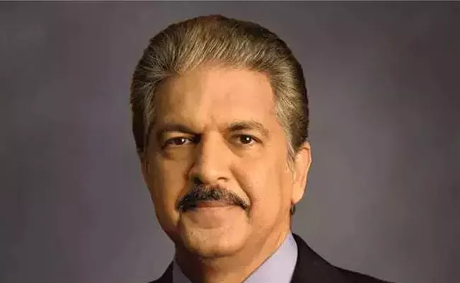 ICC World Cup Final Anand Mahindra shared IAF practising Goosebumps video - Sakshi