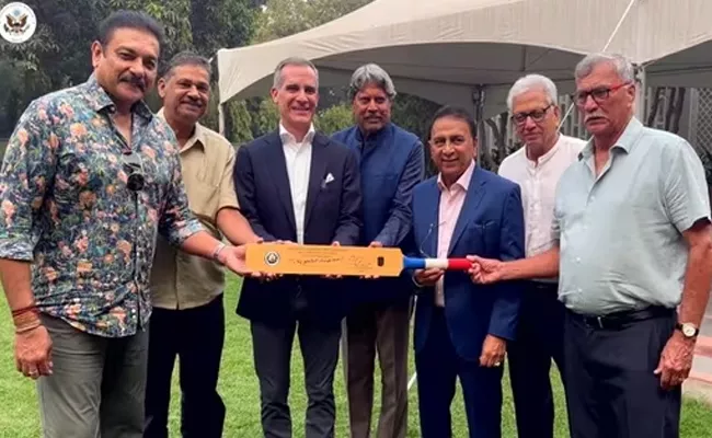 US ambassador Eric Garcetti meets OGs of cricket roots for Indias victory once more - Sakshi