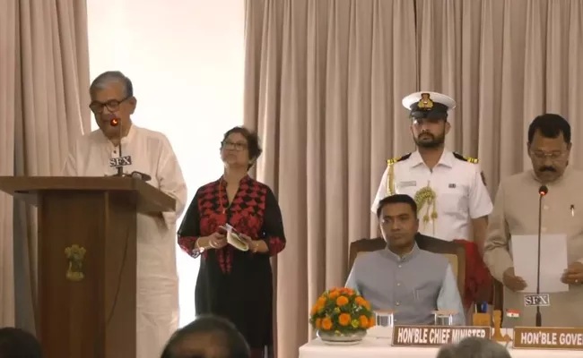 Goa minister Nilesh Cabral resigns Aleixo Sequeira sworn in as minister - Sakshi