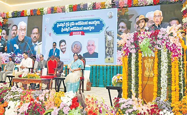 CM Jagan Abdul Nazeer presents YSR Lifetime Achievement Awards 2023 - Sakshi