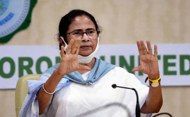 Mamata Banerjee demands railways roll back dynamic pricing - Sakshi