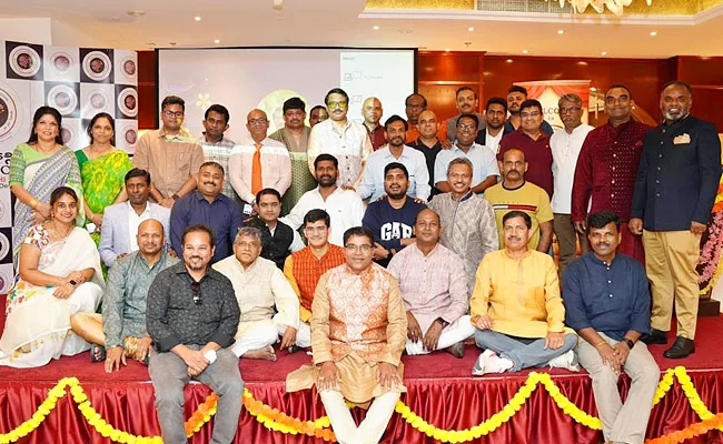 Dubai Telugu Association New Executive Committee Takes Oath - Sakshi