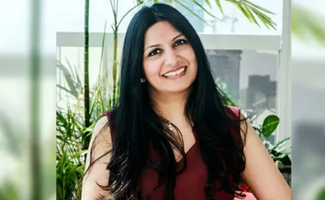 HP India MD Ipsita Dasgupta buys luxury apartment in Mumbai - Sakshi