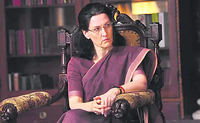 Yatra 2: German actor Suzanne Bernert to play Sonia Gandhi in sequel - Sakshi