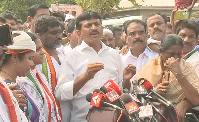 Congress Ponguleti Political Counter Attack To IT Raids - Sakshi