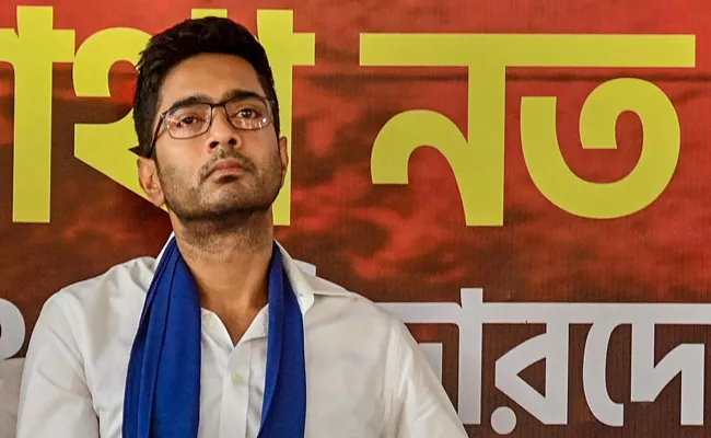 ED issues fresh summons to Abhishek Banerjee in West Bengal recruitment scam - Sakshi