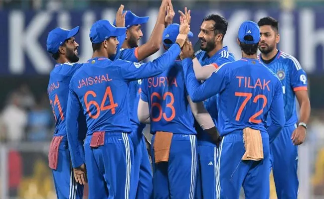 IND VS AUS 4th T20: Team India Probable Playing XI - Sakshi