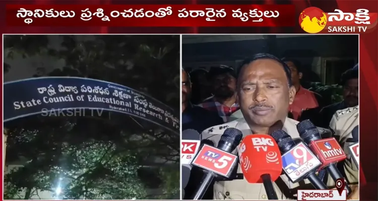 Files And Furniture Missing In Telangana Ex Ministers Office