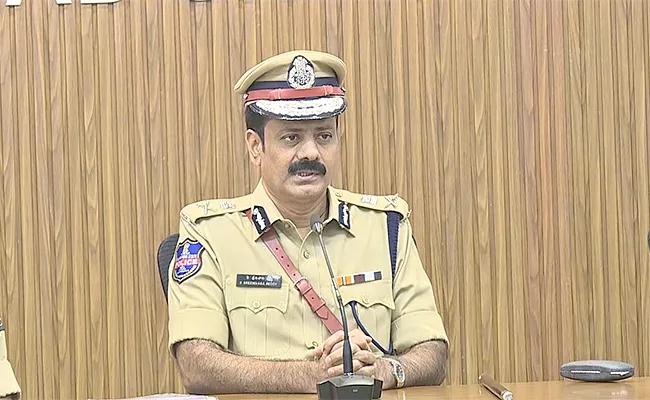 New Hyderabad Cp Sensational Comments On Drugs - Sakshi