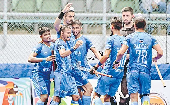 India beat the Netherlands in the quarter finals - Sakshi