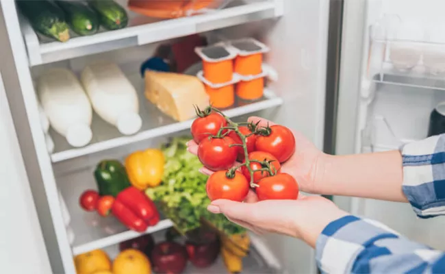 Scientists Explains Why You Shouldnt Put Tomatoes In The Fridge - Sakshi