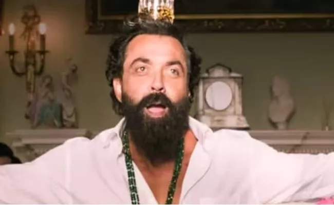 Bobby Deol React On Intimate Scene In Animal Movie - Sakshi