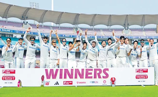 Indias biggest win in womens Test cricket - Sakshi