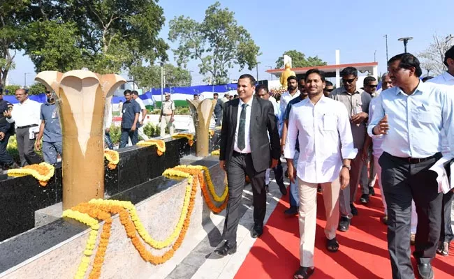 CM YS Jagan In YSR District:: Many development programs Simhadripuram - Sakshi