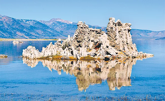 Mono Lake Is A Large Saltwater Lake Located In California - Sakshi