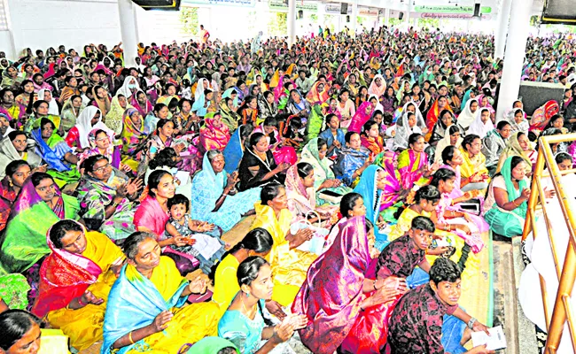 Christmas celebrations in Andhra Pradesh - Sakshi