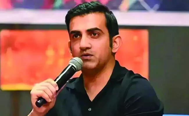 Not Able To Use Laptop Speak English Well But: Gambhir On Indian Coaches - Sakshi