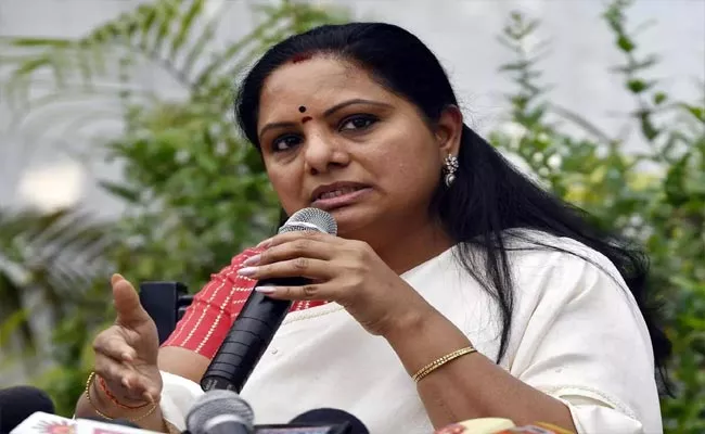 MLC Kavitha Serious On Congress Govt Scheme Implementation - Sakshi