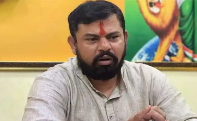 BJP MLA Raja Singh Sensational Comments Over Congress Government - Sakshi