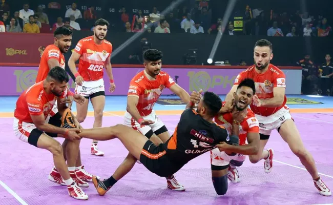 Pro Kabaddi League 2023: Sonus Super 10 Powers Gujarat Giants To A Famous Win Over U Mumba - Sakshi