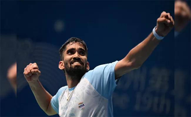 Kidambi Srikanth Shocks Jonatan Christie To Enter Second Round Of Malaysia Open - Sakshi