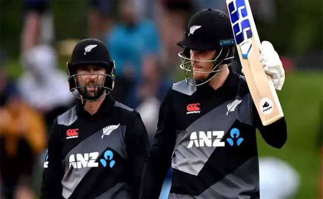 NZ VS PAK 3rd T20: Finn Allen Equals World Record Of Hitting 16 Sixes During His 137 Run Knock Against Pakistan - Sakshi