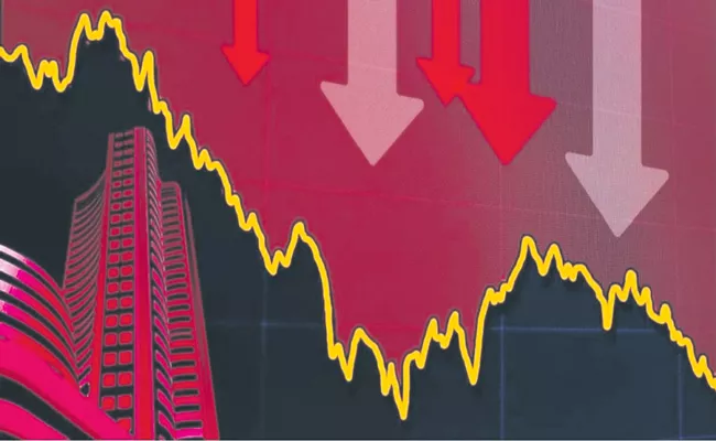 Stock Market: Sensex crashes 1628 points, Nifty downfalls 460 points - Sakshi