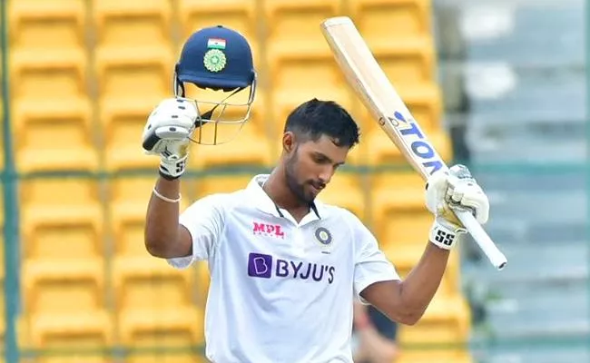 Ranji Trophy 2024 Hyd Vs SKM: Tilak Re Entry Sikkim All Out For 79 - Sakshi