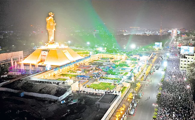 YS Jaganmohan Reddy unveils Ambedkars Social Justice Mahashilp - Sakshi