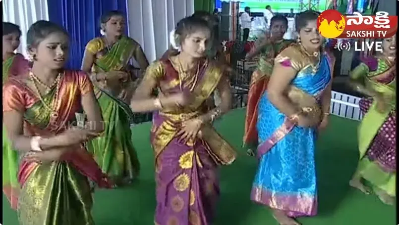 School Students Dance For Mangli Song on AP CM Jagan